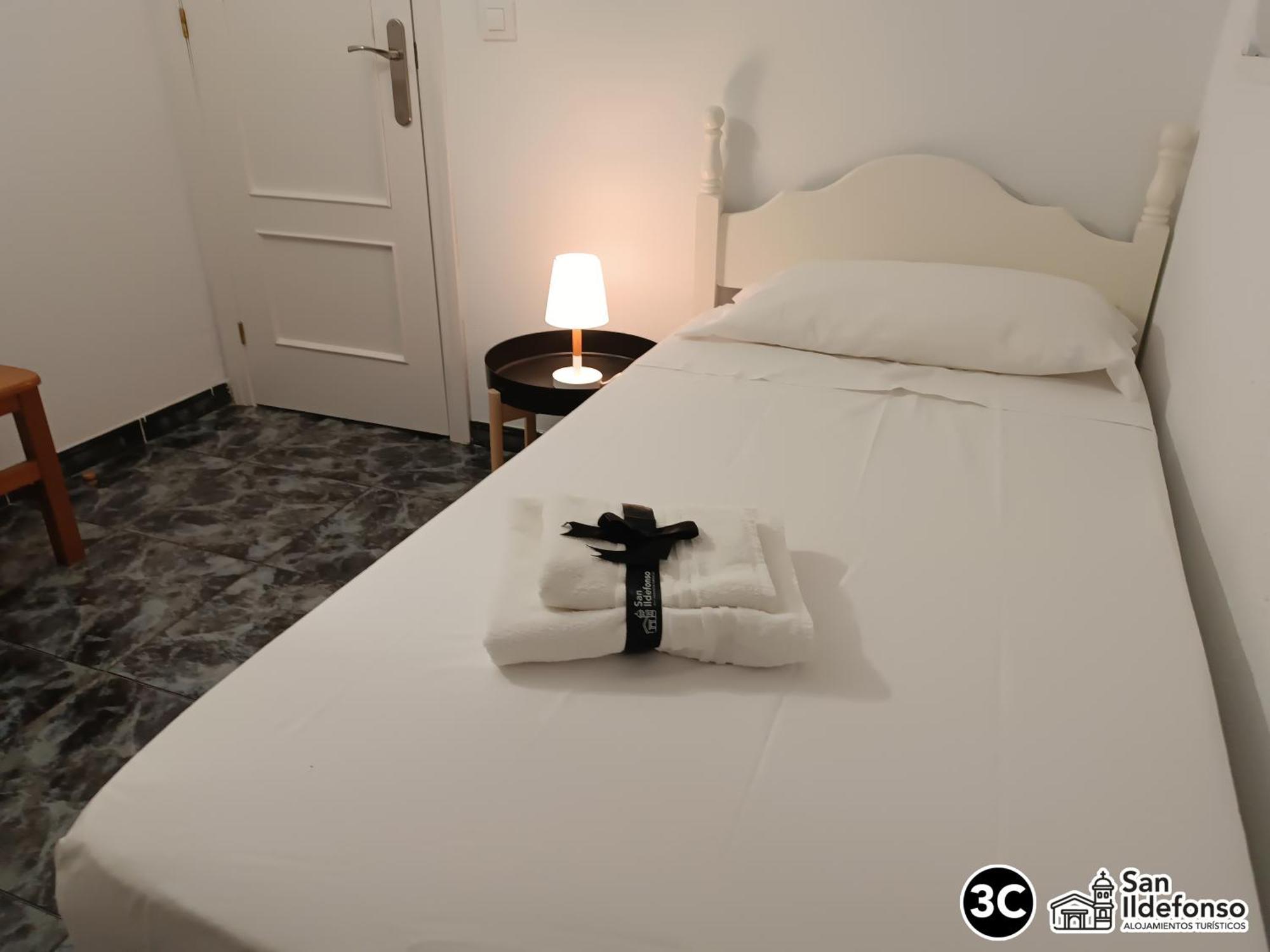 Alojamientos San Ildefonso Jaen Bagian luar foto